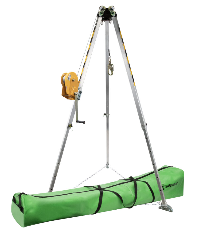 Safewaze 7' Adjustable Tripod Kit, 65' Material Winch, Storage Bag - 019-11001