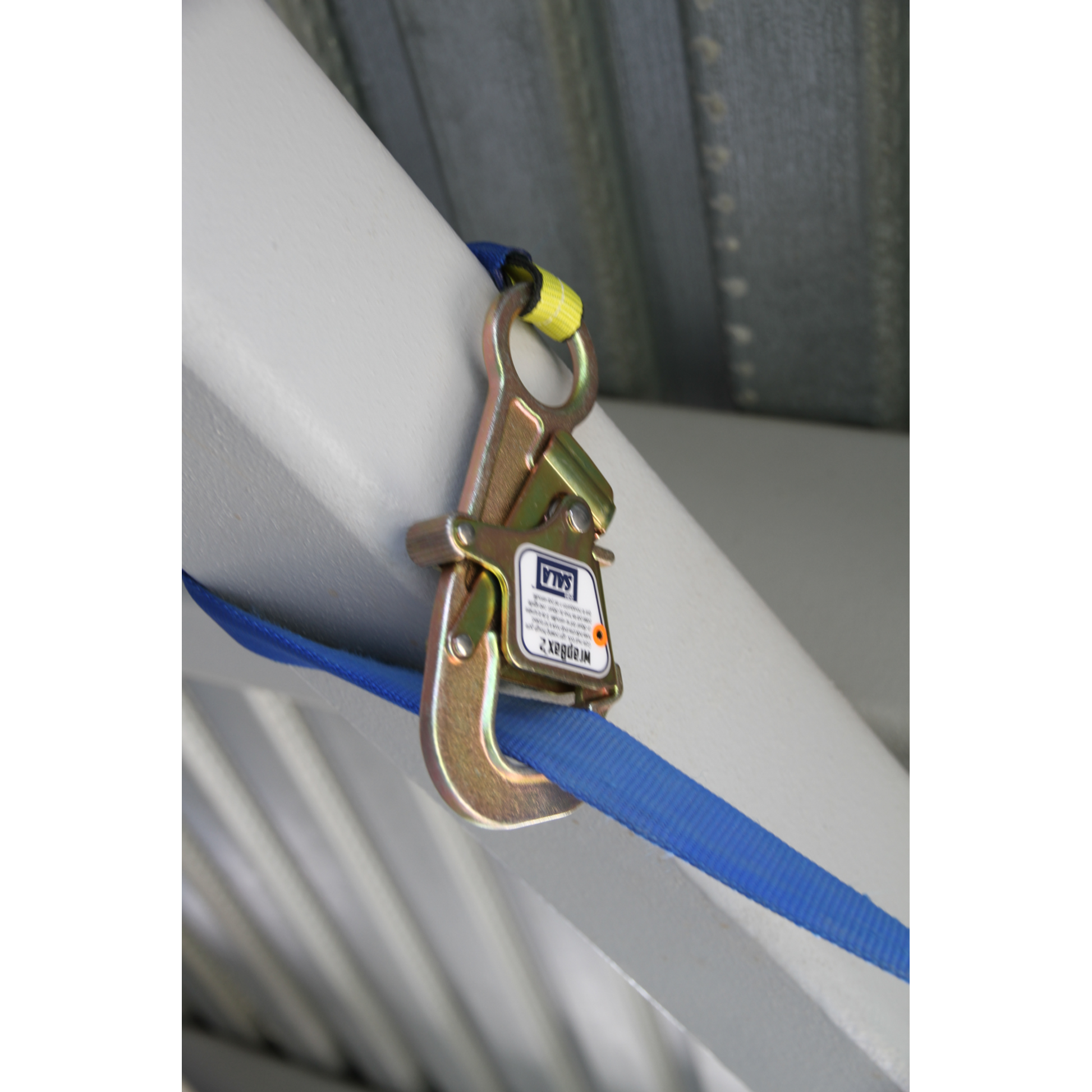 3M DBI-SALA Nano-Lok Tie-Back Twin-Leg Personal Self-Retracting Lifeline - Web - 9 ft - 3101373