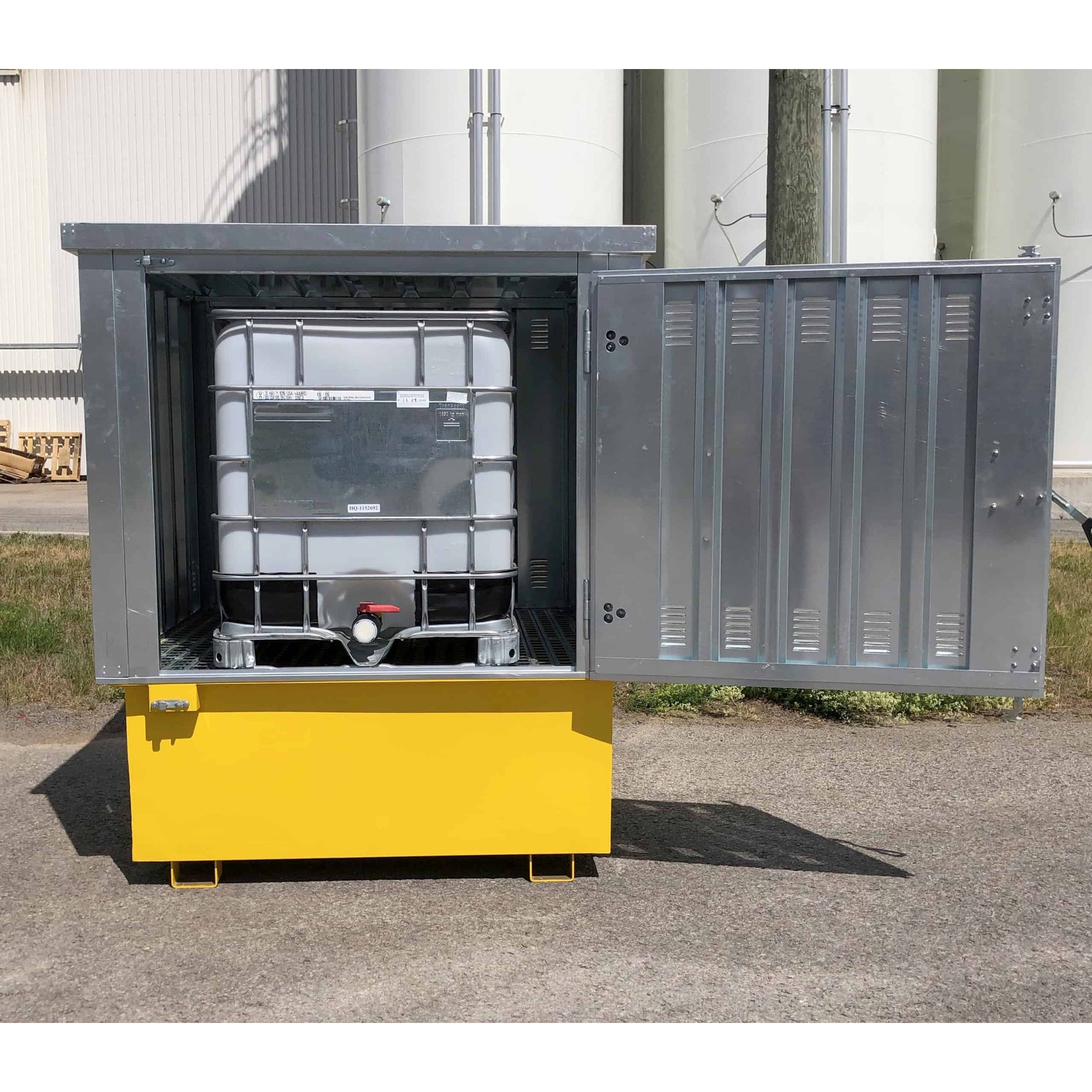 UltraTech International IBC Hard Top Steel Model  - 1185