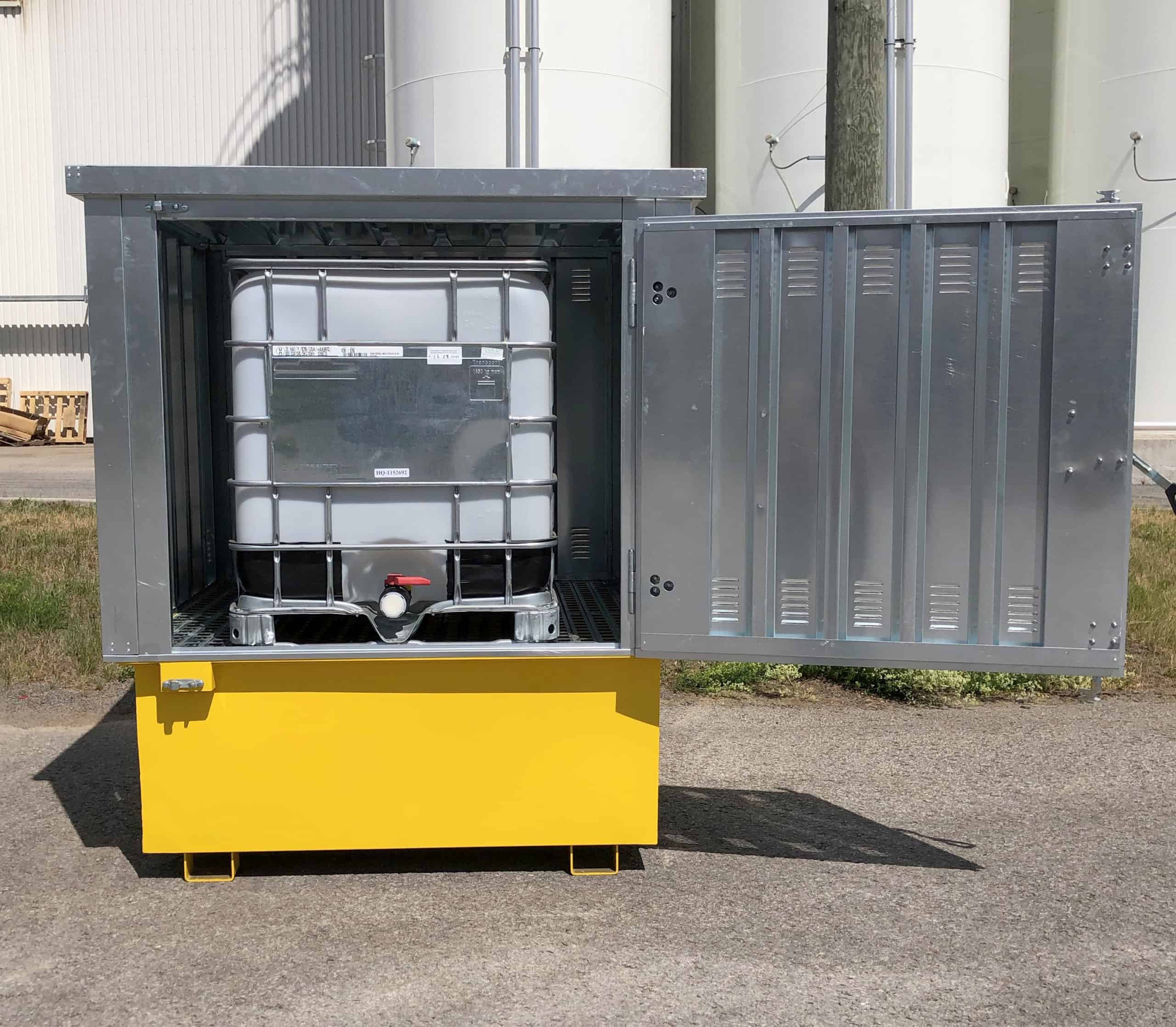 UltraTech International IBC Hard Top Steel Model  - 1185