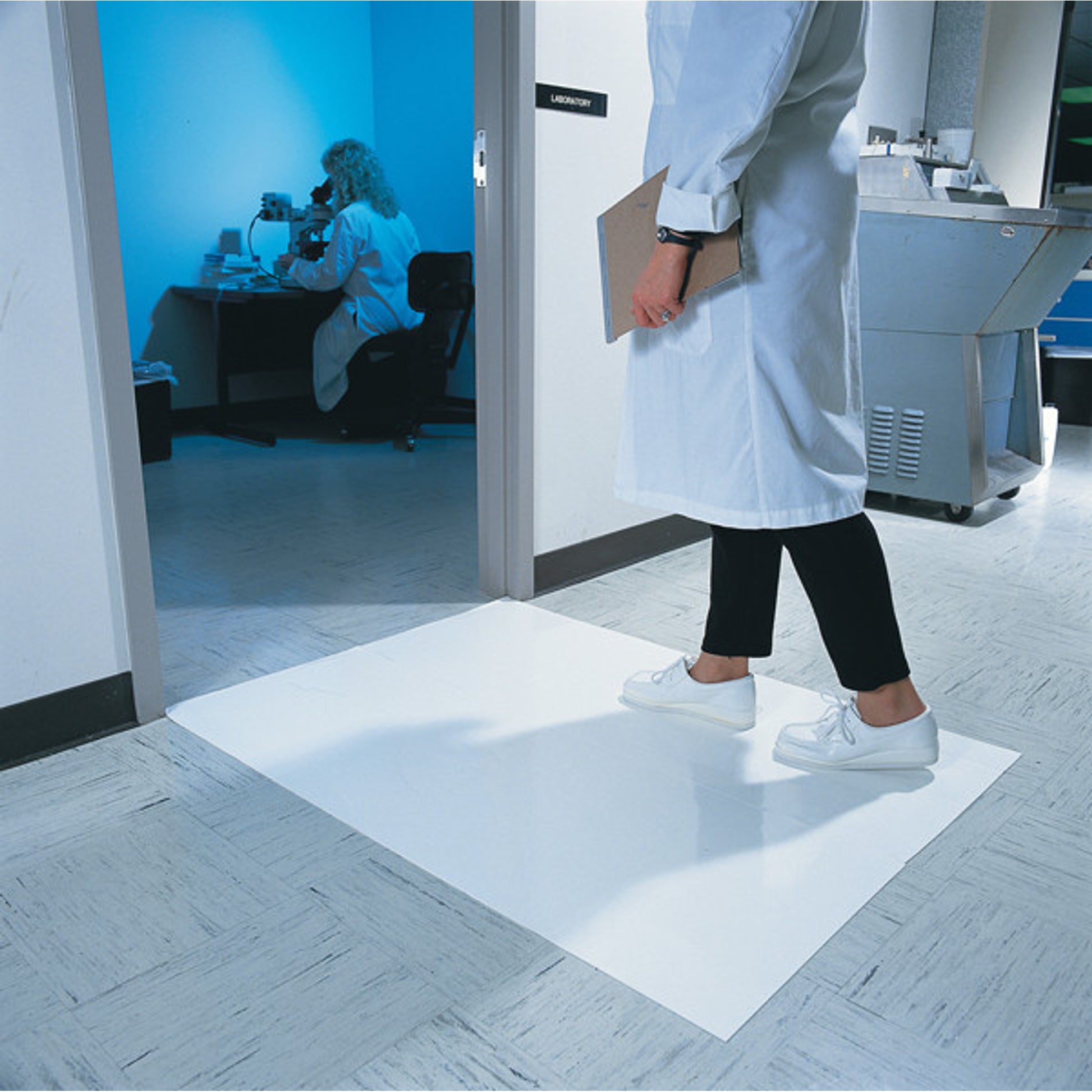 Step N Peel Sticky Walk Off Mats 24"x36" **Free Shipping**