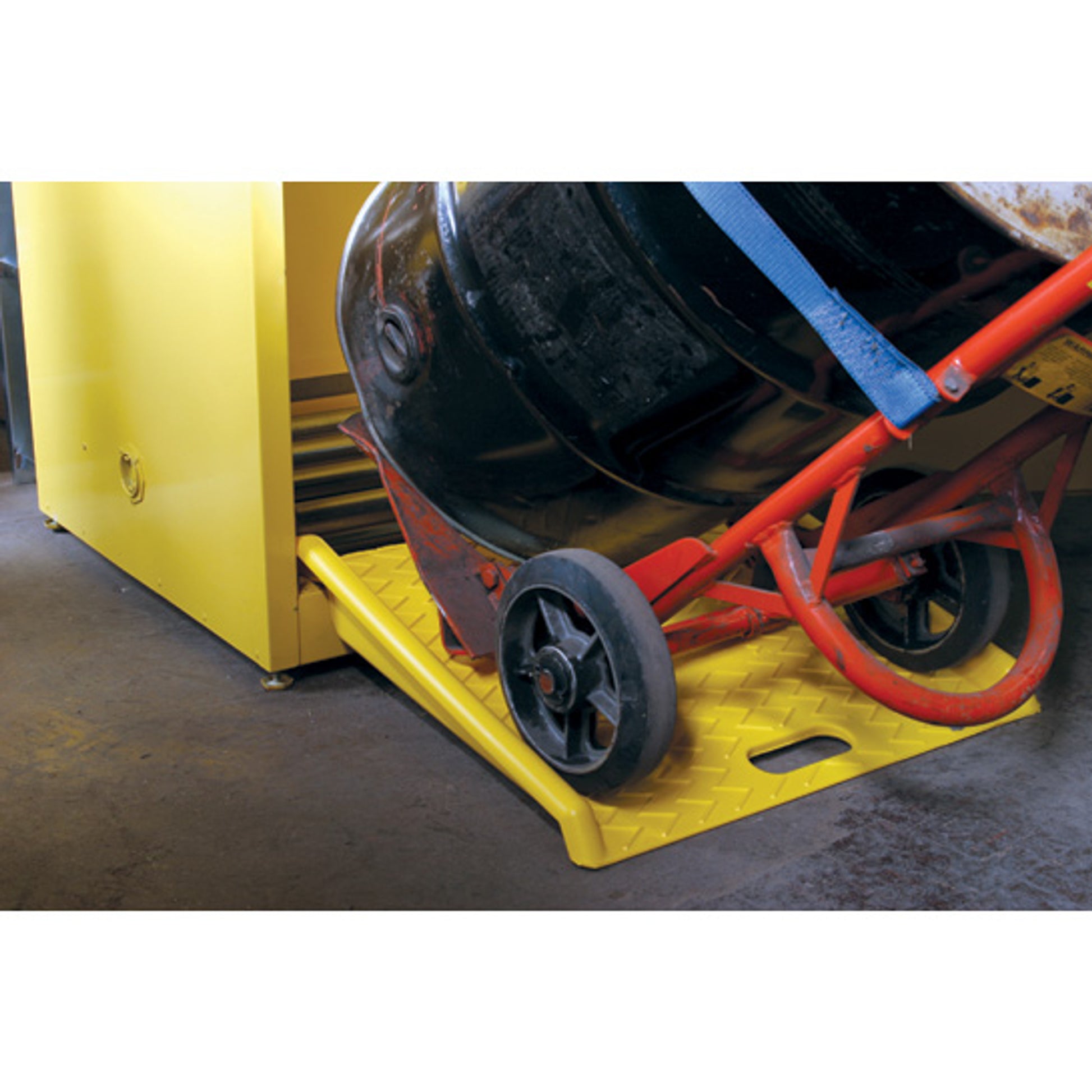 Eagle Poly Curb Ramp - 8" Height Difference - Yellow - 1794