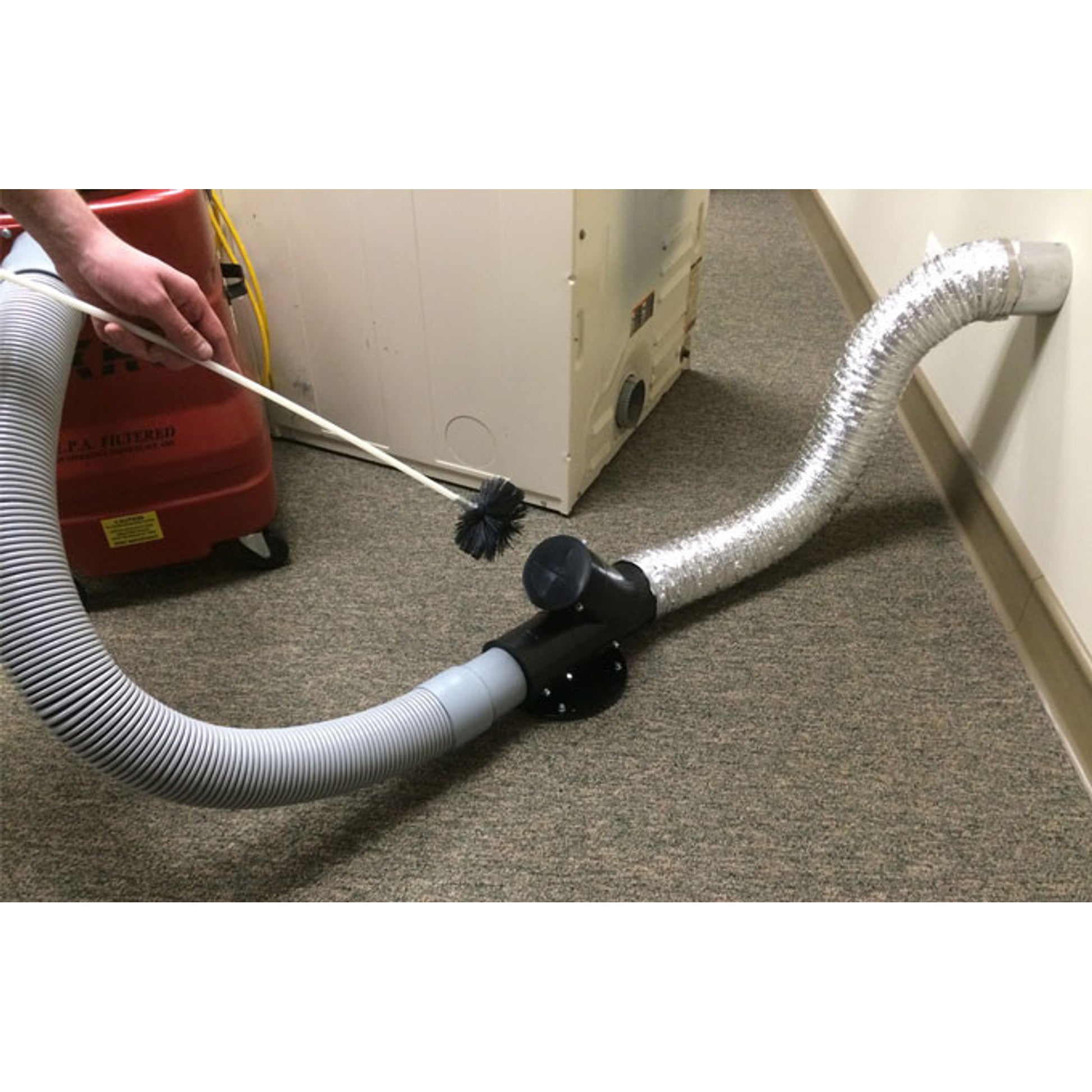Nikro "Y" adaptor for vacuum and brushing tool feed - 861281