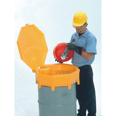UltraTech Global Funnel with Hinged Cover - With Spout - 0499