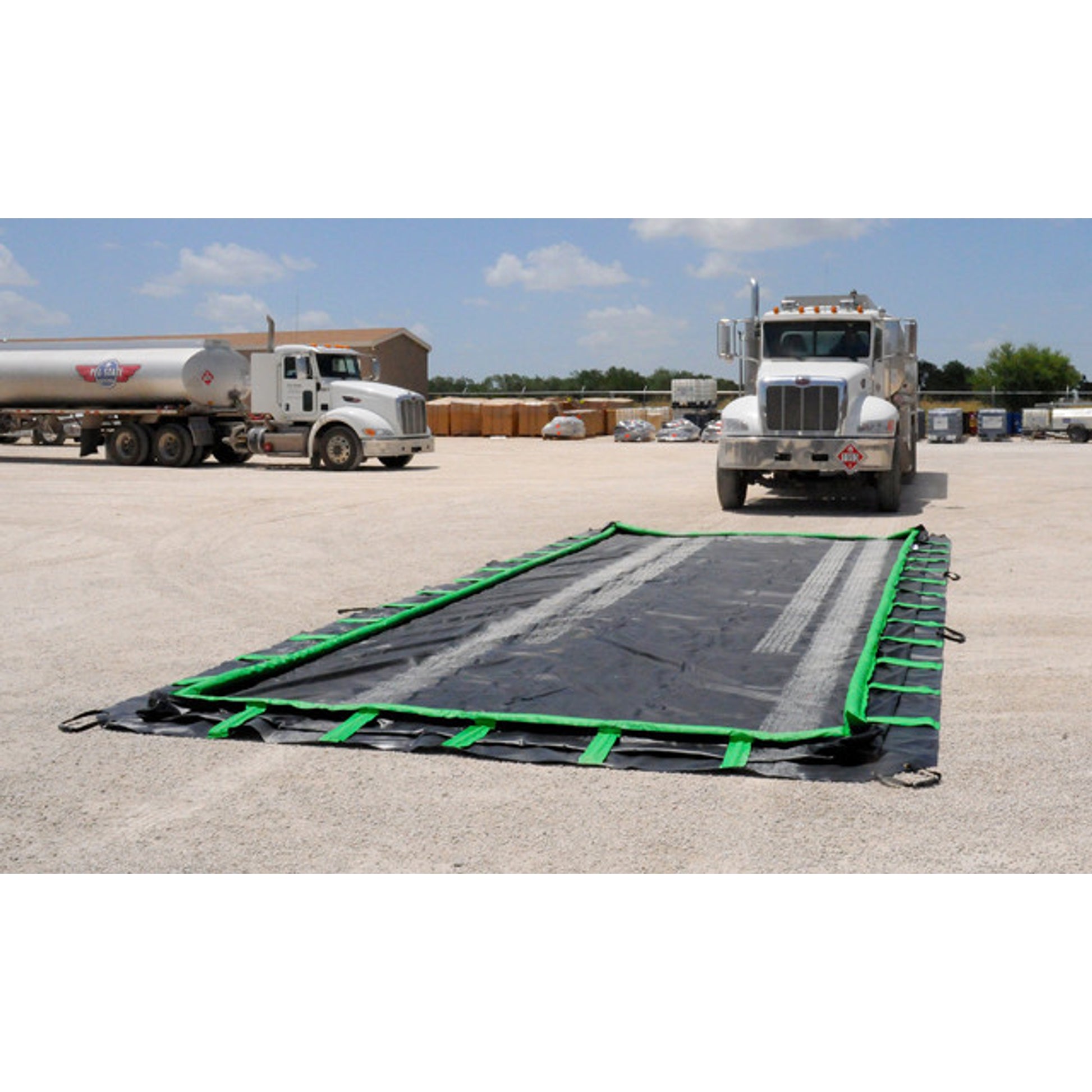 UltraTech Ultra-Containment Berm - Rapid Rise Model - 12' x 26' x 1' - 8656