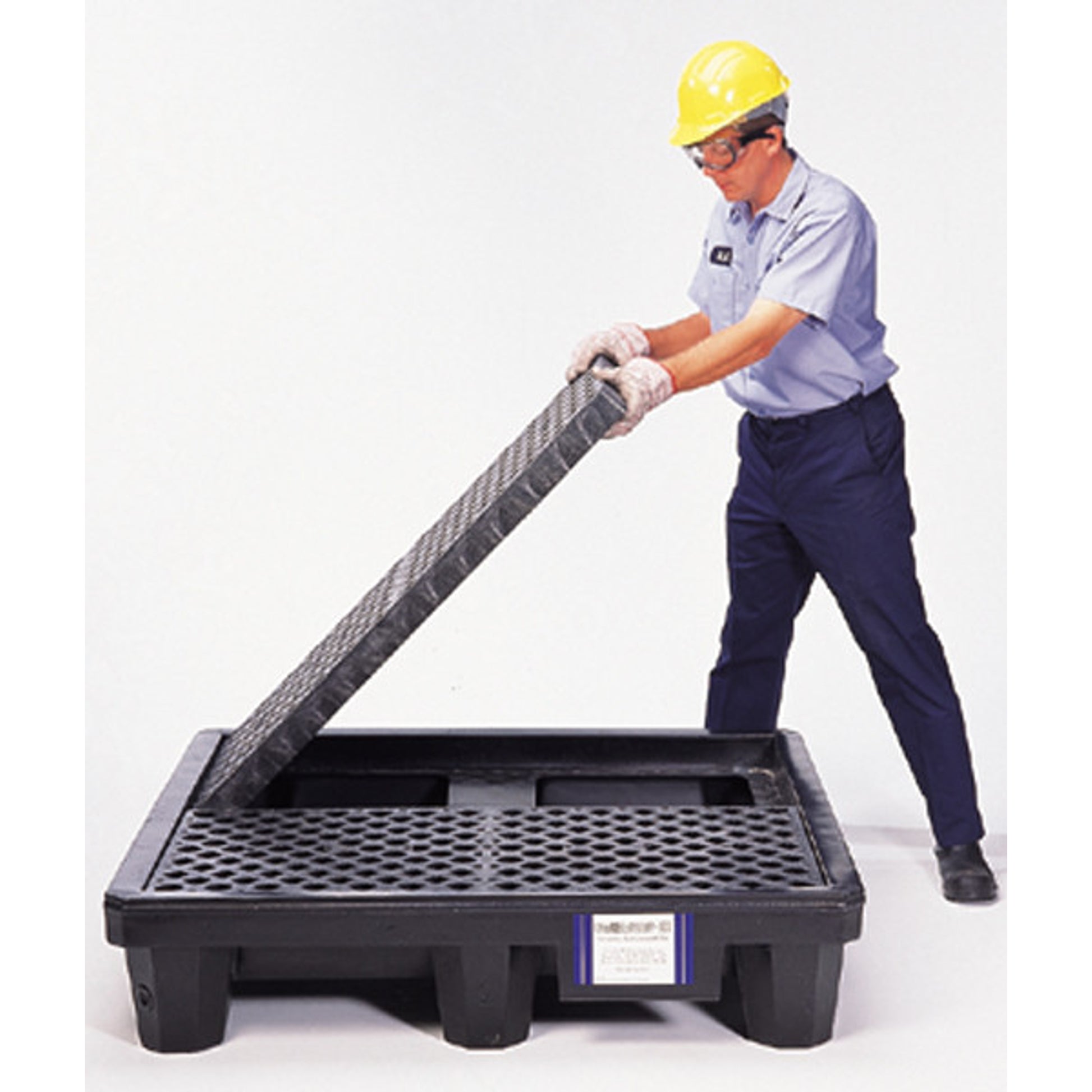 UltraTech Spill Pallet P4 Economy Model - With Drain - Black - 1113