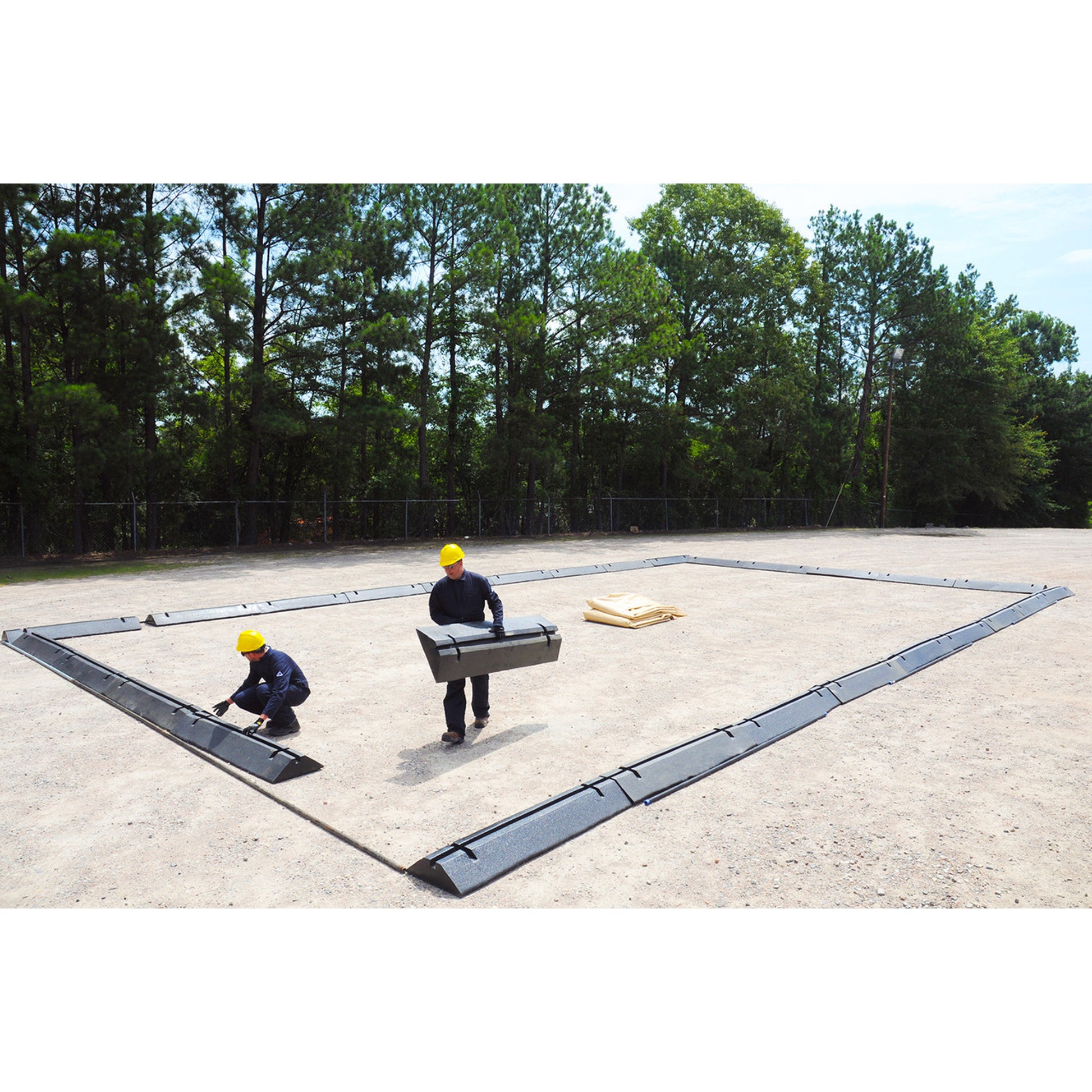 UltraTech Containment Berm - Modular Model - 31' x 55' - Textured Black - 38 mil - (28) Wall Blocks - 8748