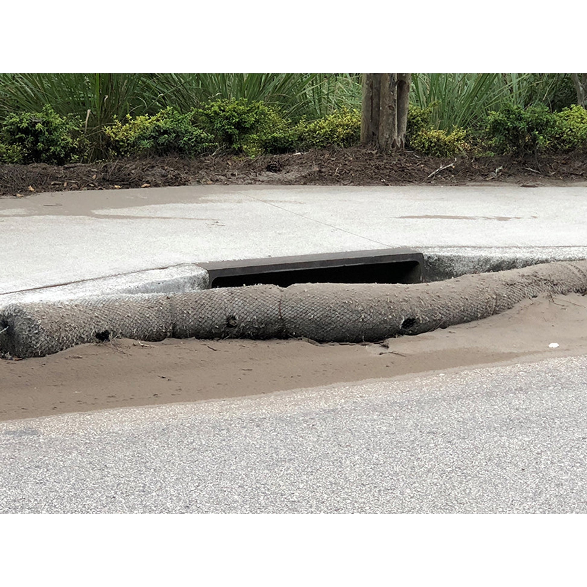 UltraTech Gutter Guard - 9" Dia. x 8'L - 9320