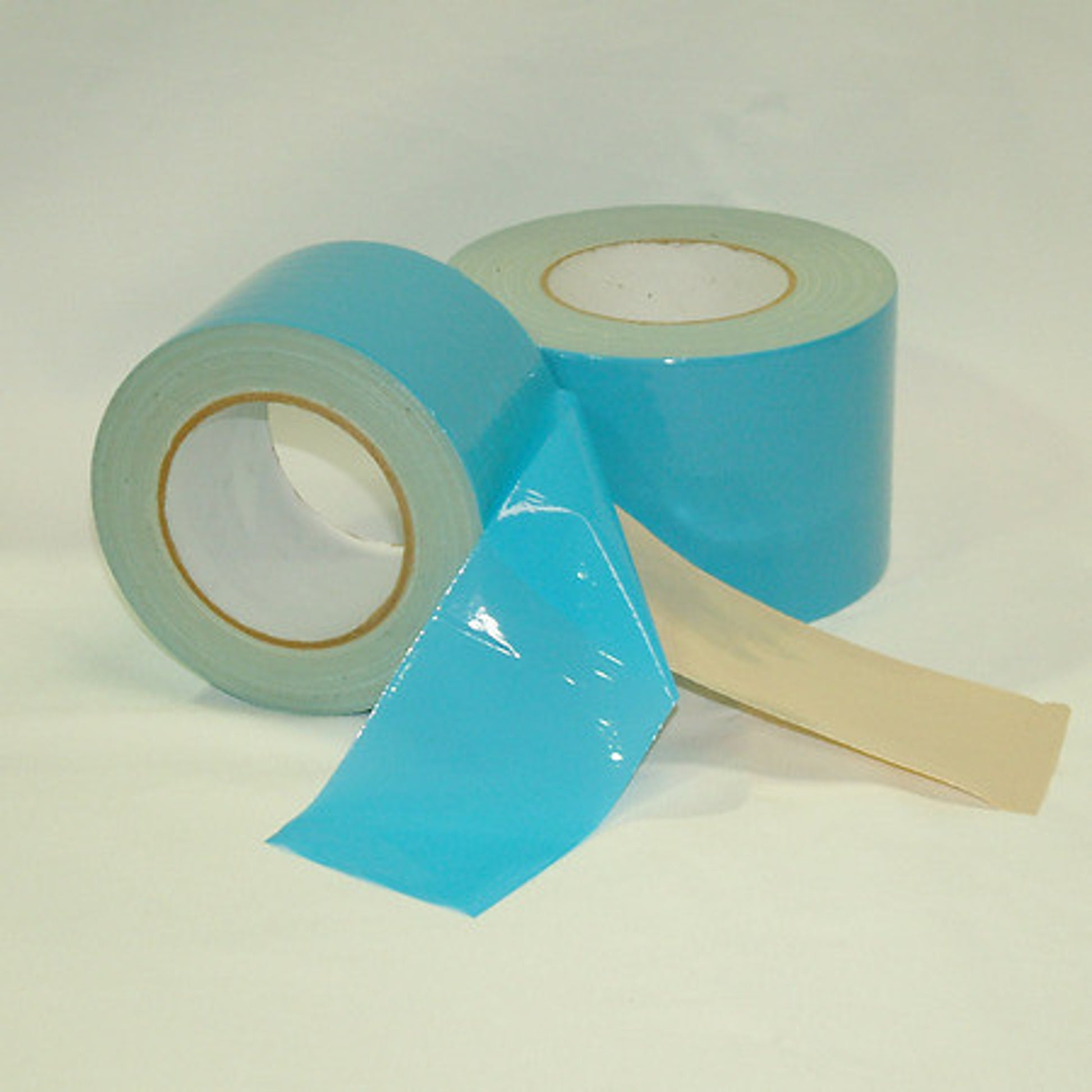 Nashua 105C 2"x37yd Double-Coated Cloth Carpet and Mounting Tape