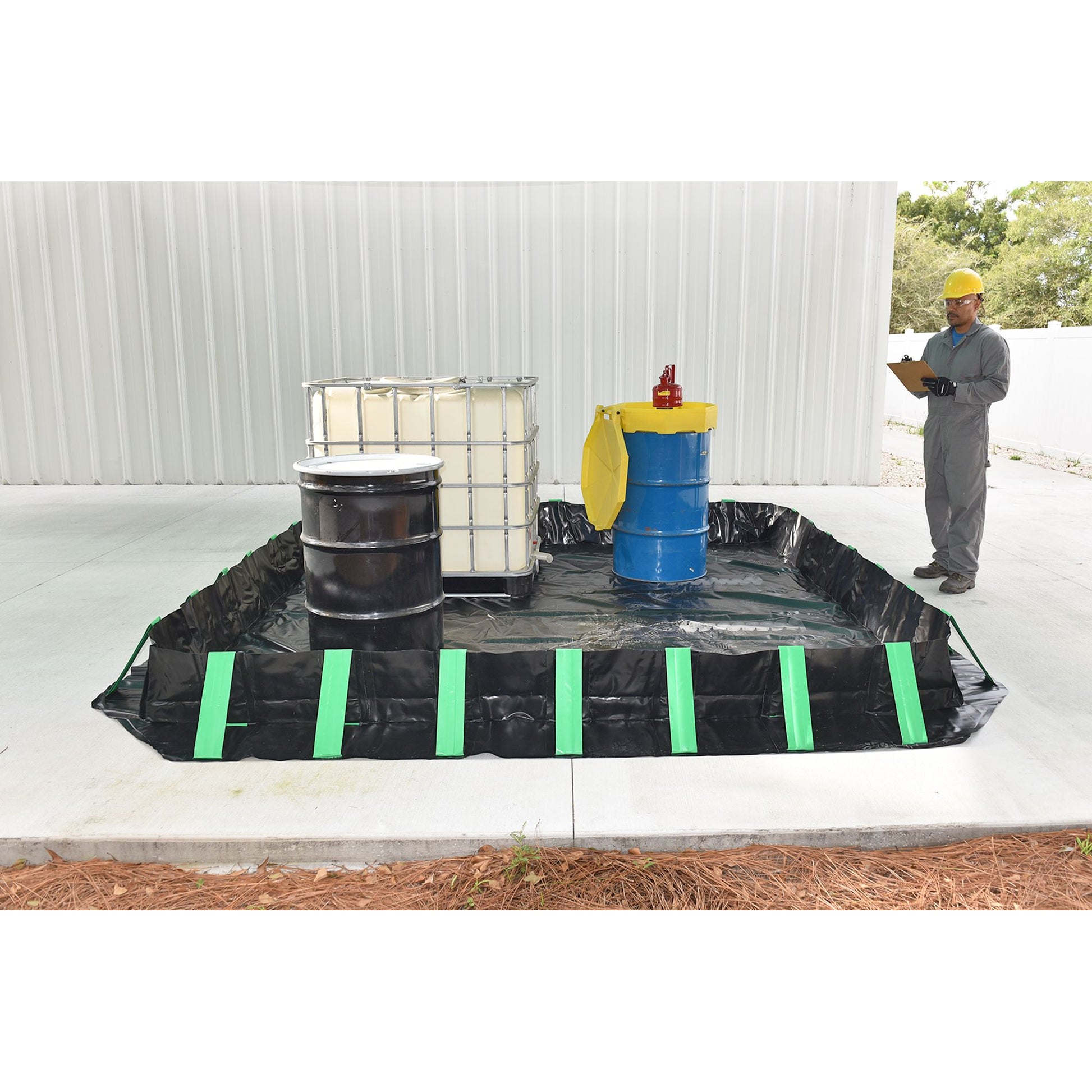 UltraTech International Containment Berm Compact Model 10' x 10' x 1' 24 MIL PVC Black - 8694