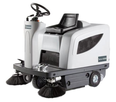 Nilfisk Advance Terra 4300B Floor Sweeper - 56100785