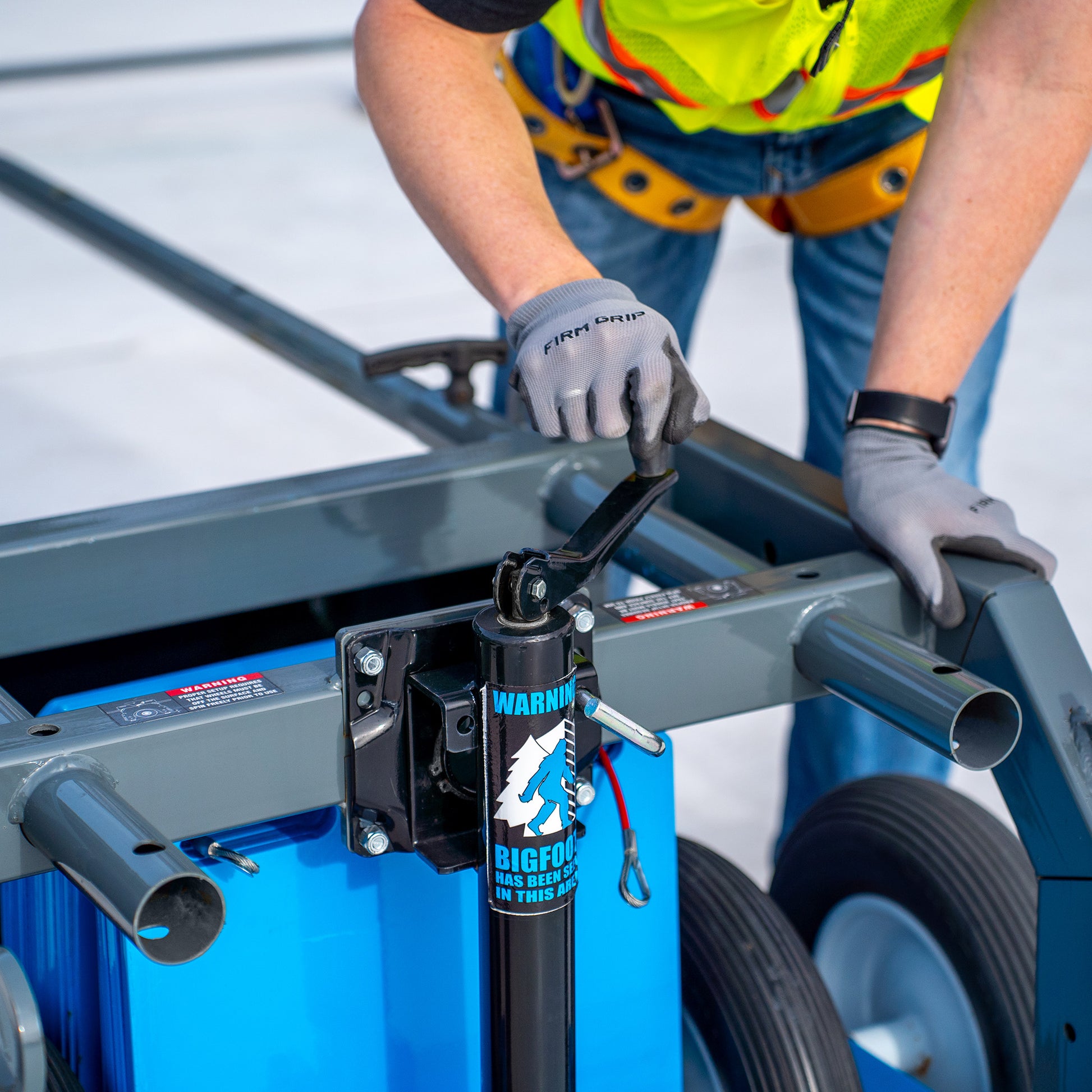 Tie Down BigFoot Non-Penetrating Mobile Fall Protection System, 3 Workers (USA) - 60060US