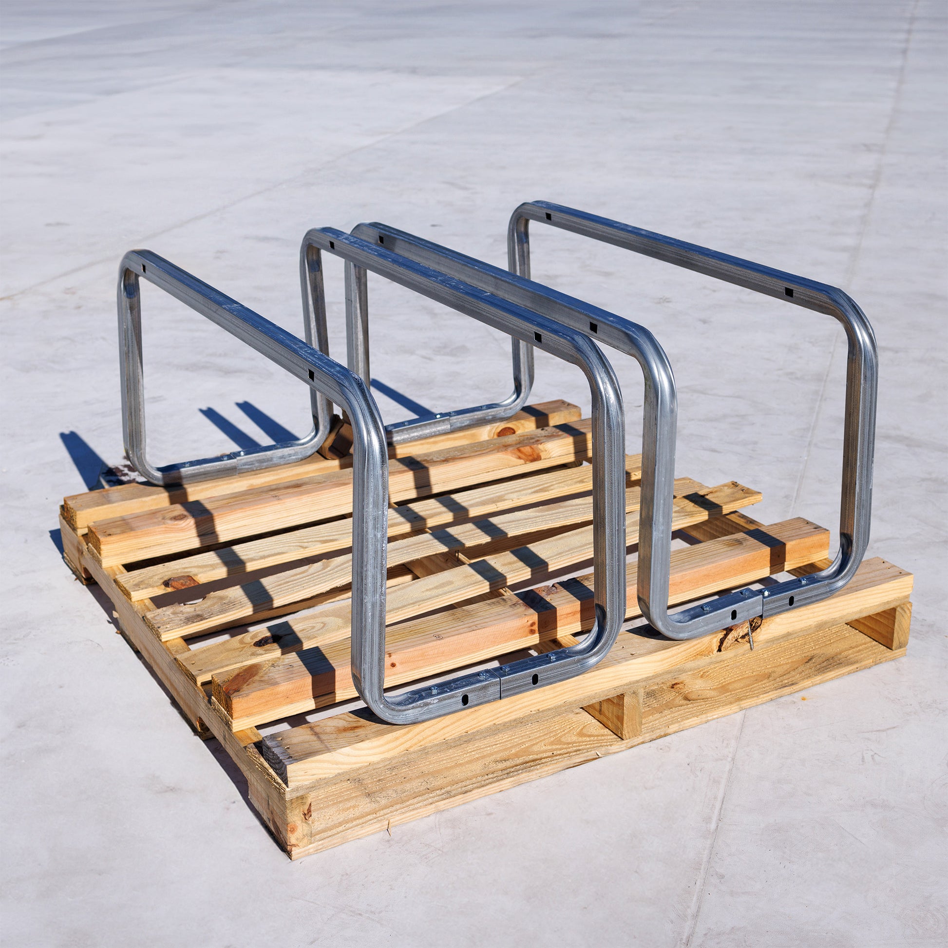 Tie Down Yellow Stack Pallet Kit - 11 10 ft. Guardrails & 12 UCC Bases - 71762