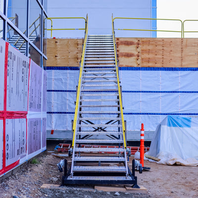 Tie Down Super Steps 30 in. Wide Portable Stair Full Kit, 3 Modules with Pallet - 72918