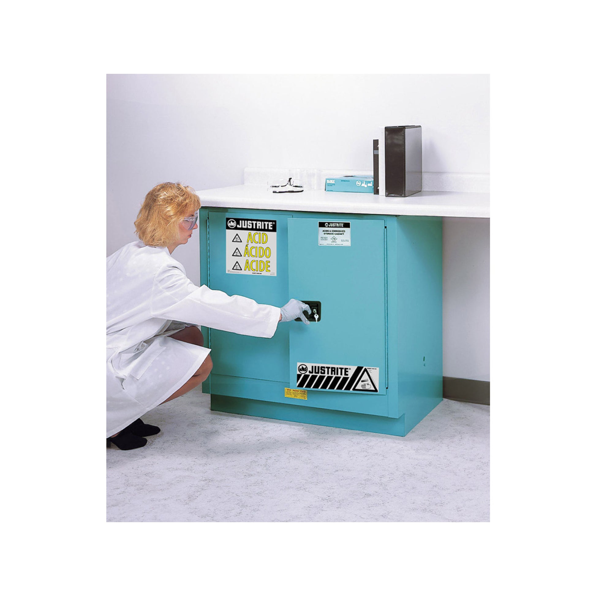 Justrite Sure-Grip Ex Undercounter Corrosives/Acid Stl Safety Cabinet - Cap. 22 Gal - 1 Shlf - 2 M/C Drs - Blue - 892302