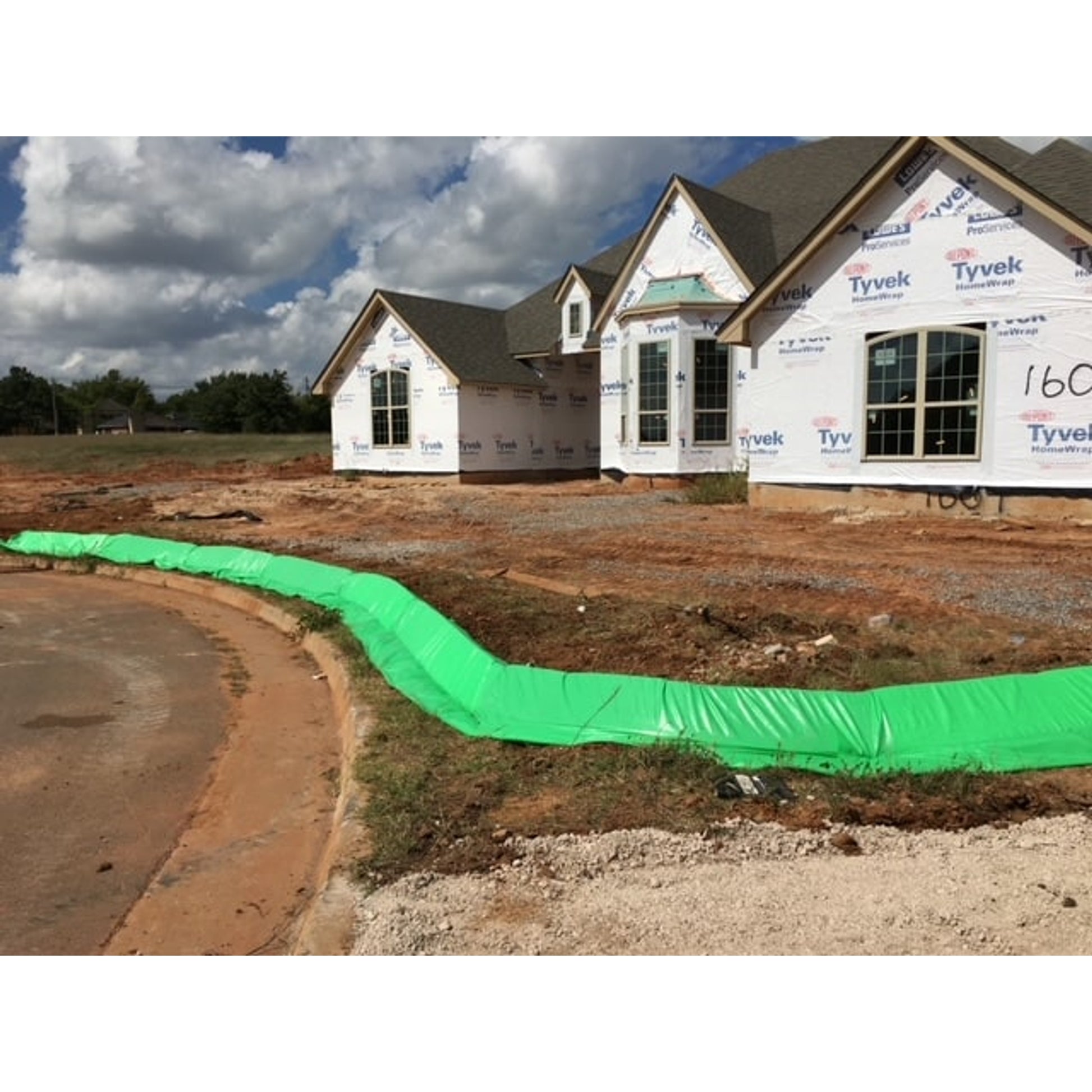 UltraTech International Silt Dike Green Green - 9715