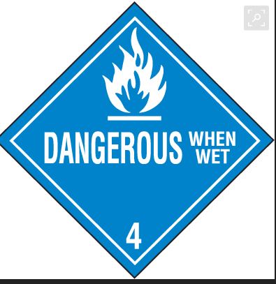 DANGEROUS WHEN WET - CLASS 4 PLACARD