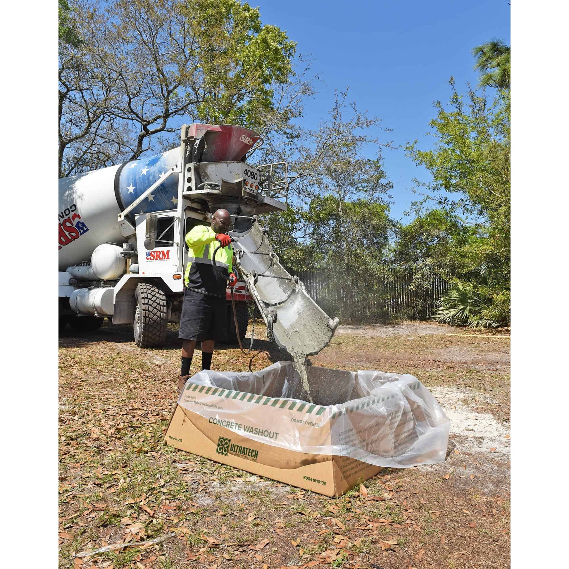 UltraTech International Concrete Washout 30" x 30"  - 3515