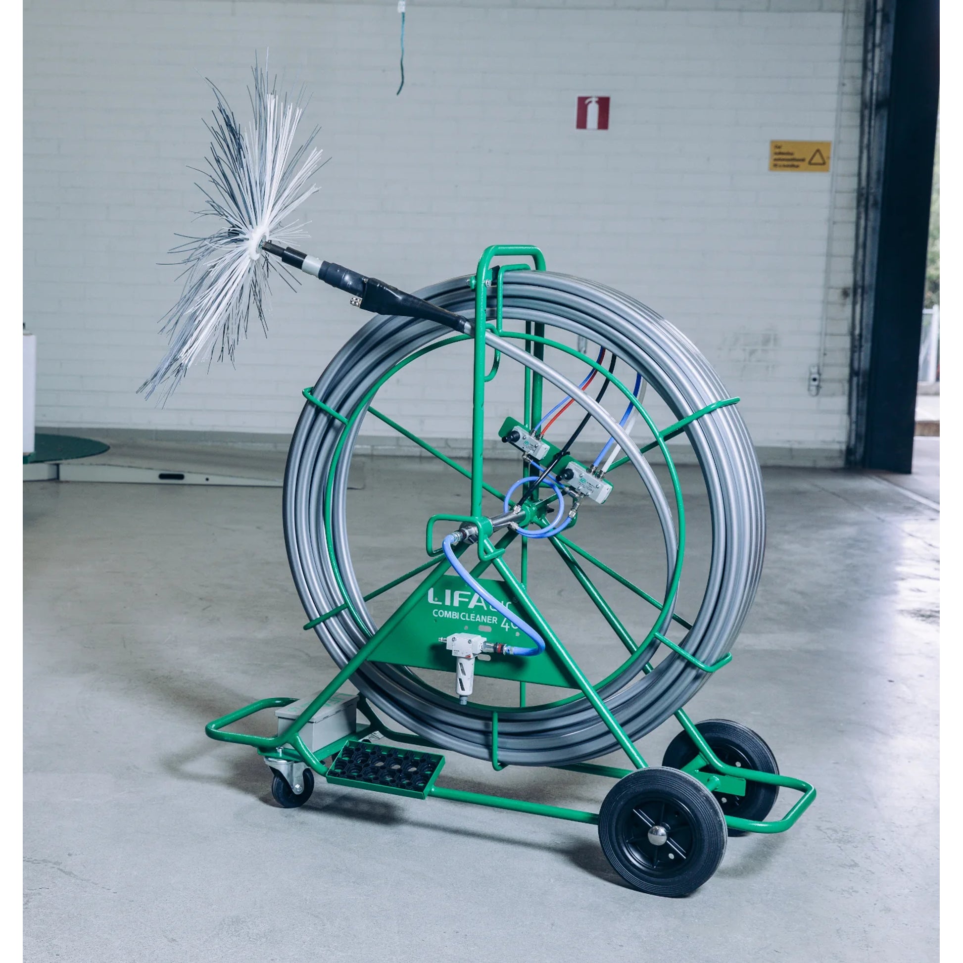 Lifa Air Combi Cleaner 40 Air Powered HVAC Duct Cleaning Brush System