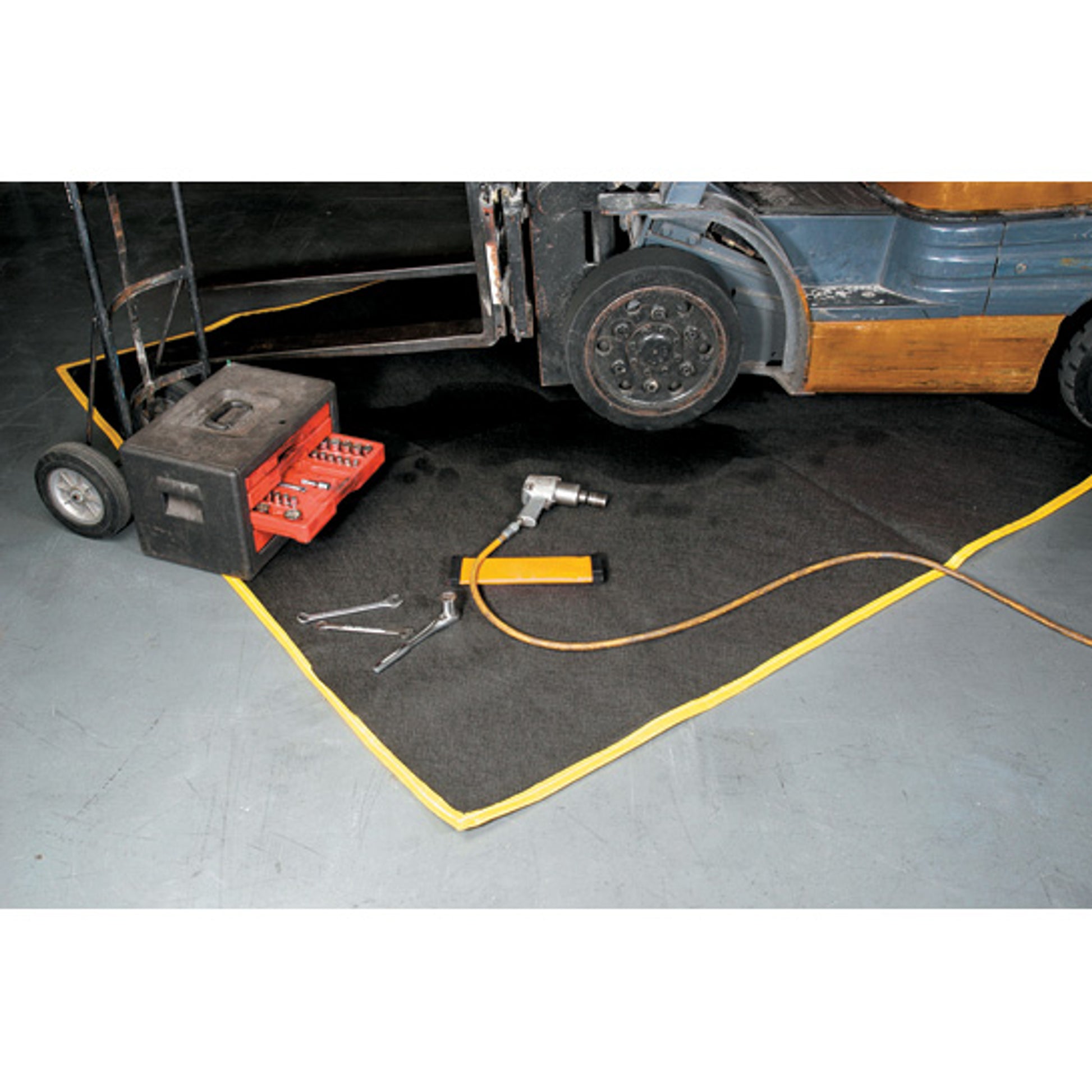 Eagle DripNEST Maintenance Blanket - 3'x12' - Yellow/Black - T8390