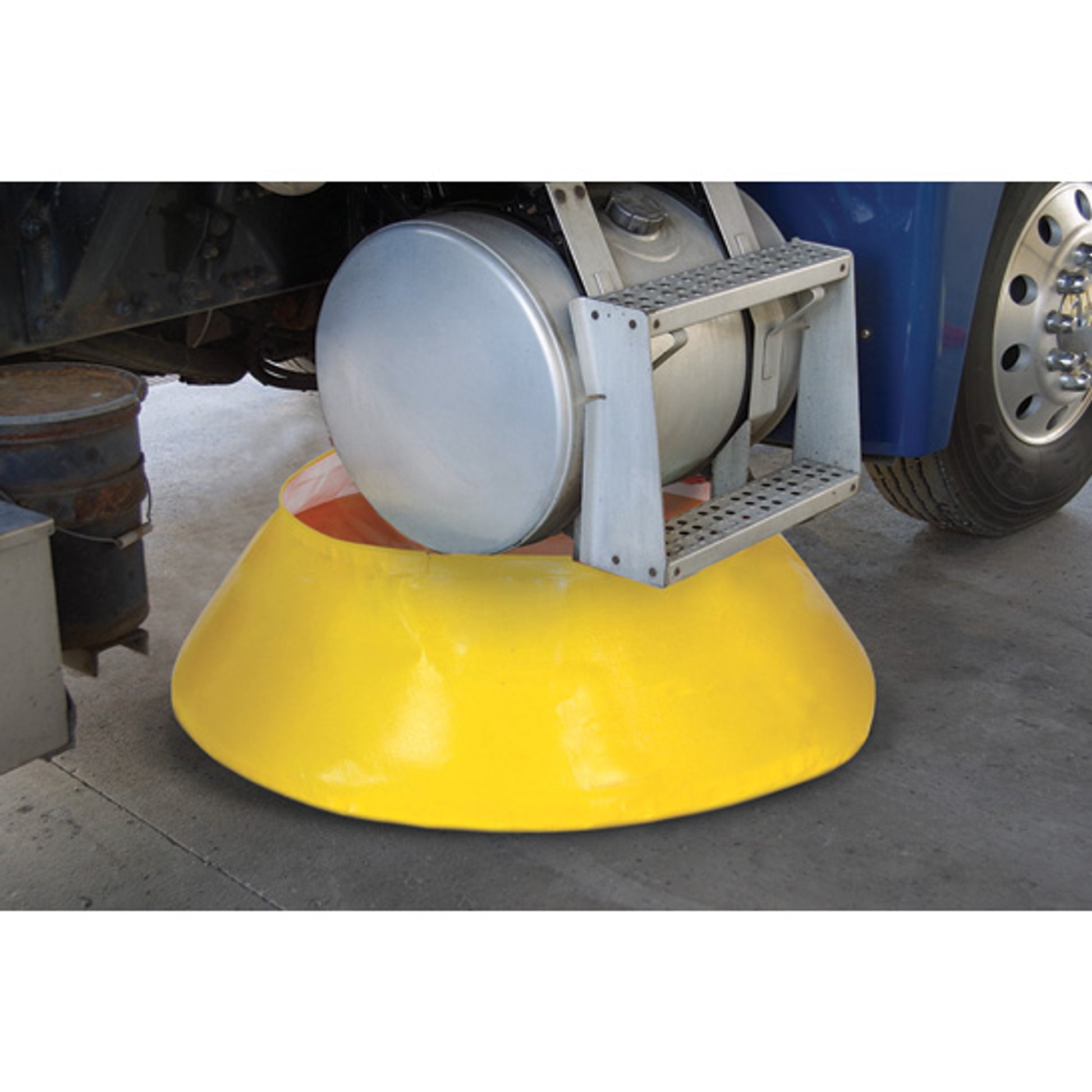Eagle SpillNEST Containment Pool - 20 Gallon Capacity - Yellow - T8610