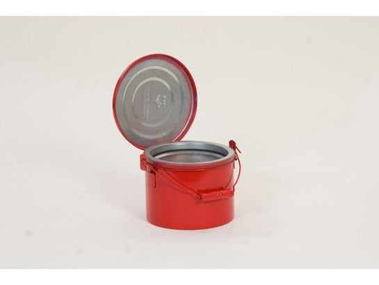 Eagle Bench Can - 4 Quart - Dasher screen - Red - B604